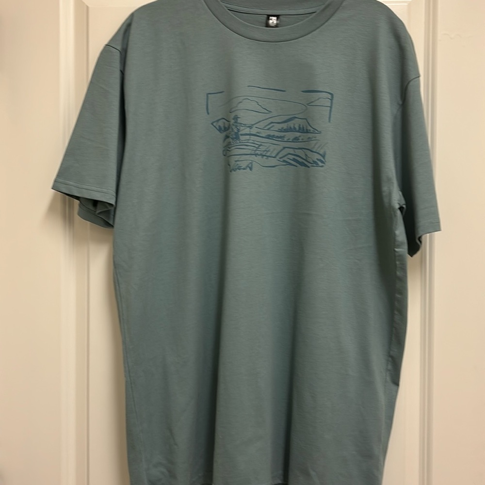 NWOT Montana Fly Fishing short sleeve